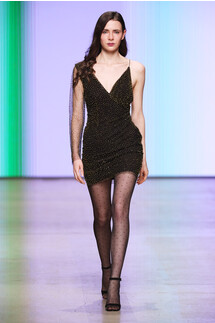 Yasya Minochkina Fall 2019 Ready-to-Wear / Yasya Minochkina осень-зима 2019 / Неделя моды: Москва